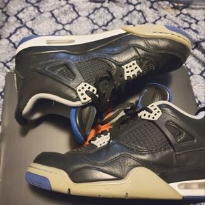 Air jordan retro 4 motorsports size 8.5